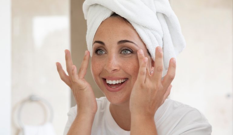 Rutina facial natural